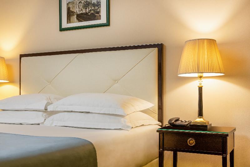 Quarto Estandar com Sacada, Monopol