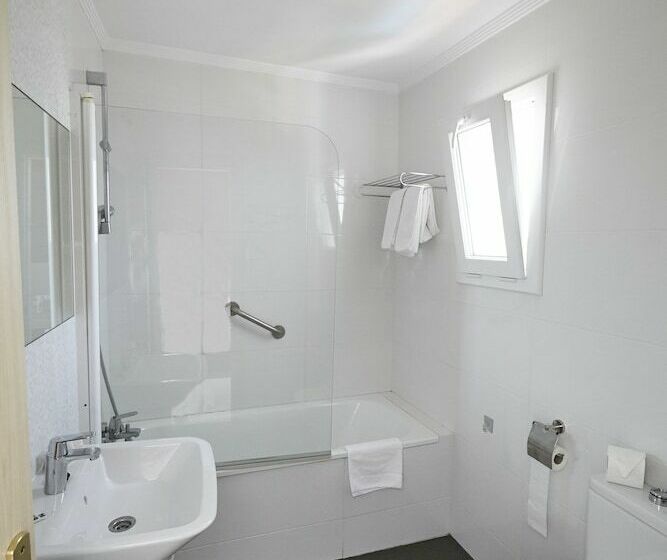 Quarto Estandar, Nerja Club By Dorobe