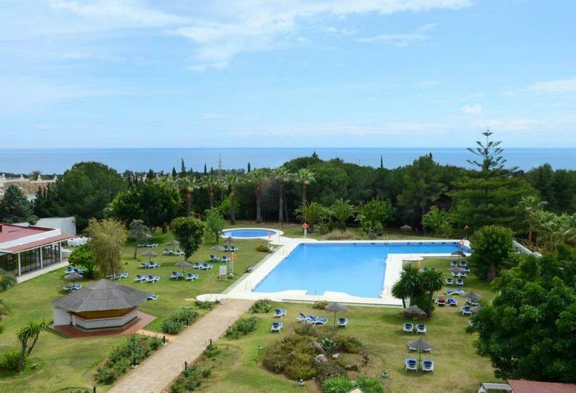 Quarto Estandar Vista Piscina, Trh Paraiso