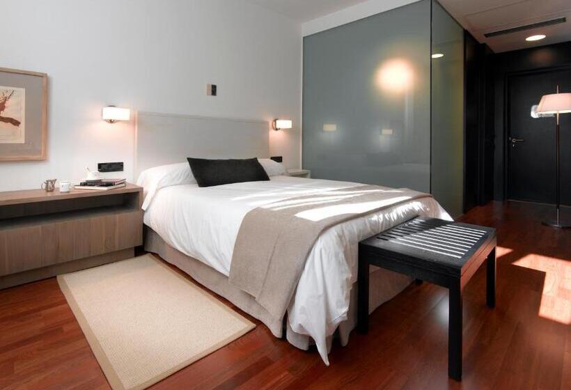 Quarto standard, Parador De Antequera