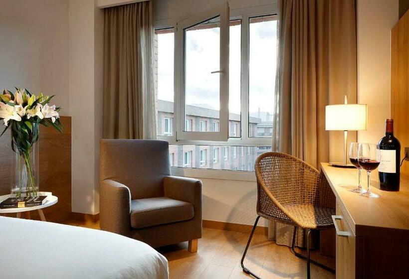 Quarto standard, Sb Corona Tortosa