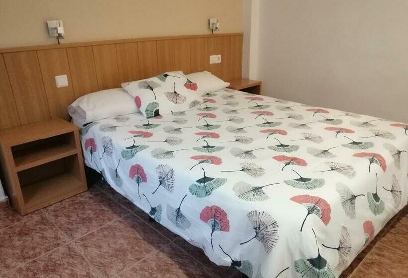 اتاق استاندارد, Hostal Andrés