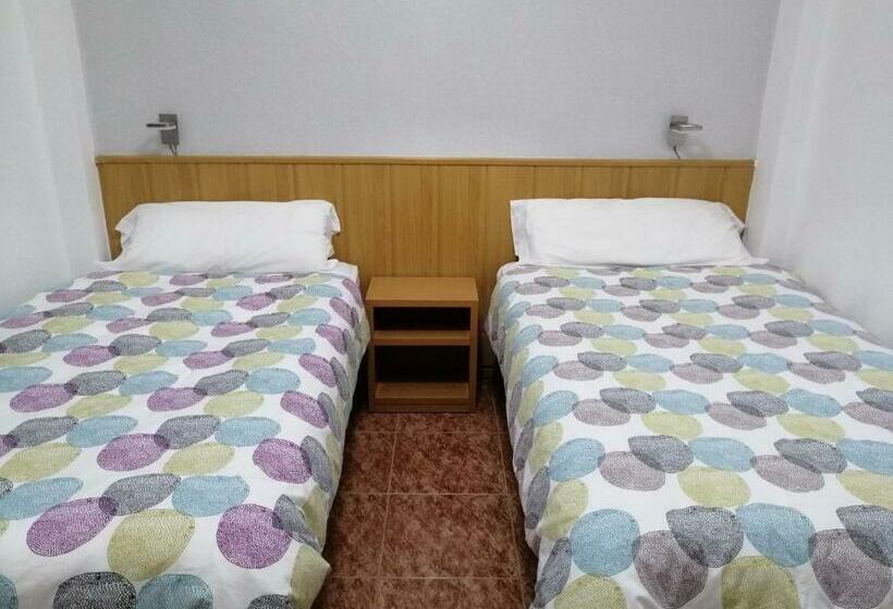 اتاق استاندارد, Hostal Andrés