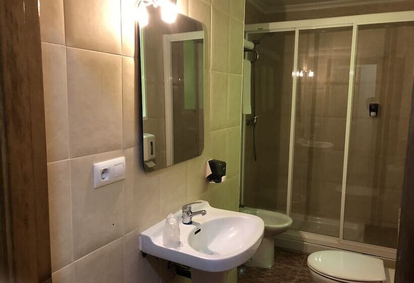 اتاق استاندارد, Hostal Andrés