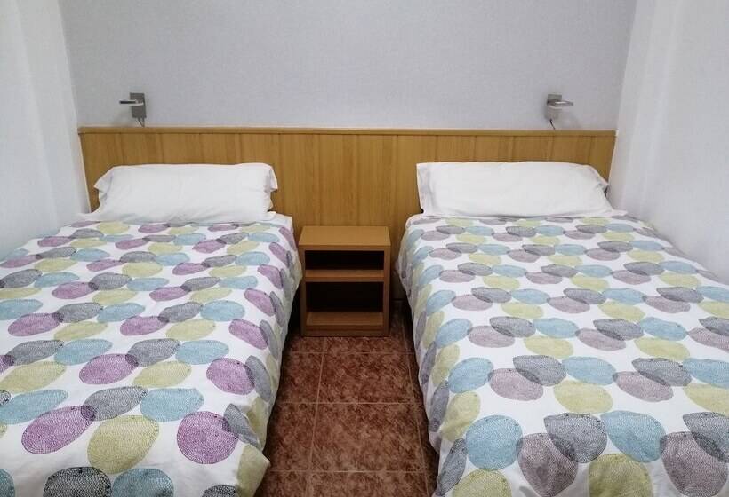 اتاق استاندارد, Hostal Andrés