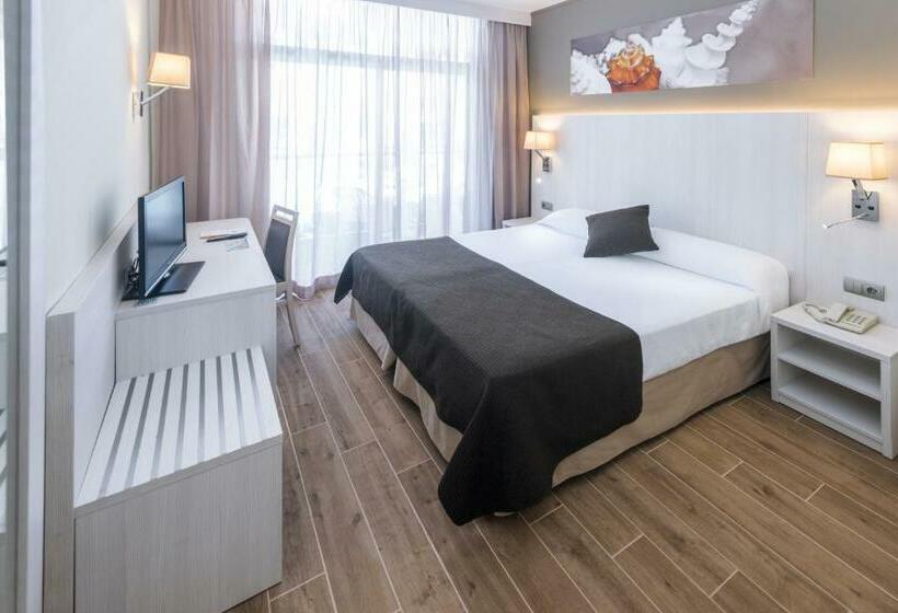 חדר סטנדרט עם מרפסת, Ght Costa Brava & Spa