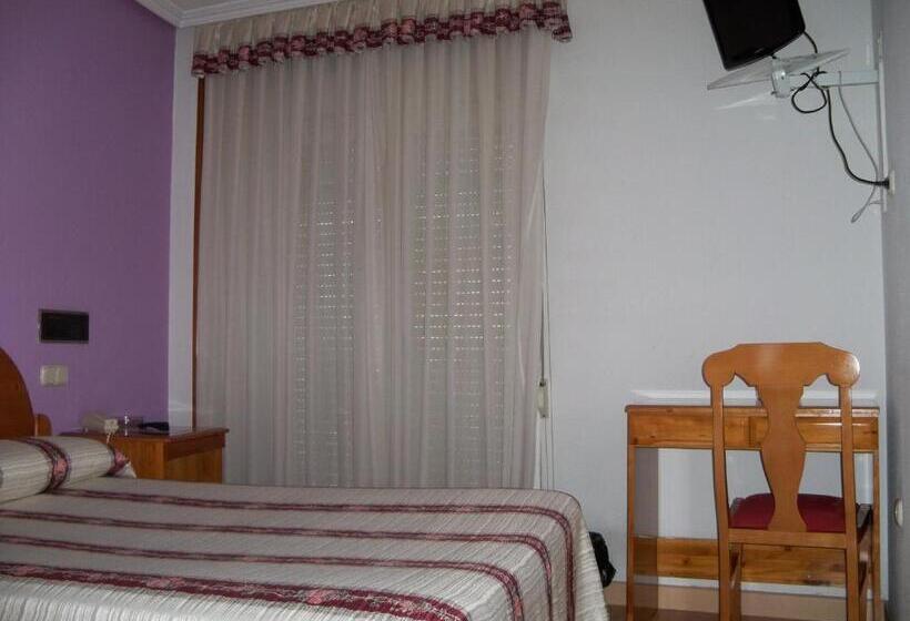 Номер Стандарт, Hostal Virgen Del Villar