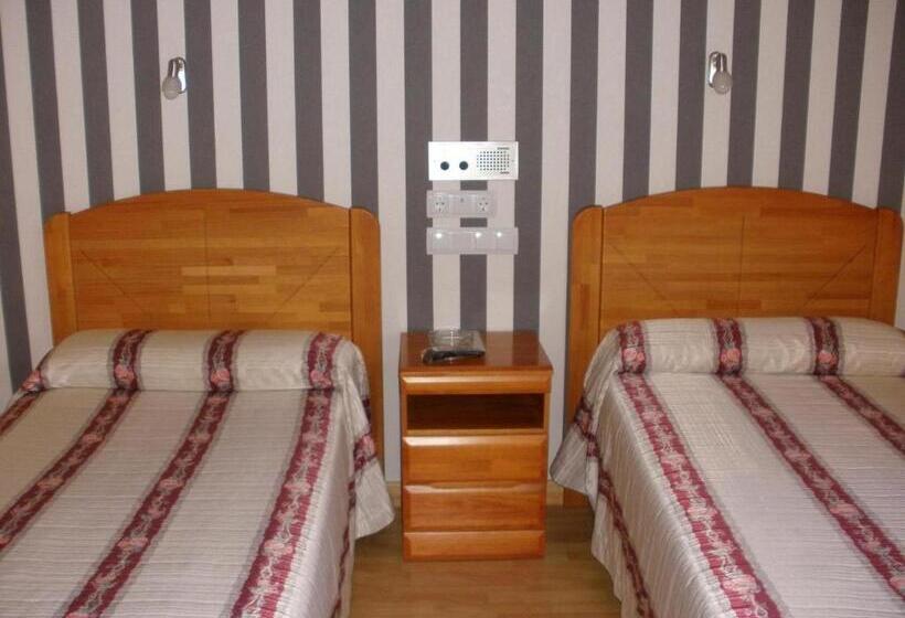 Номер Стандарт, Hostal Virgen Del Villar