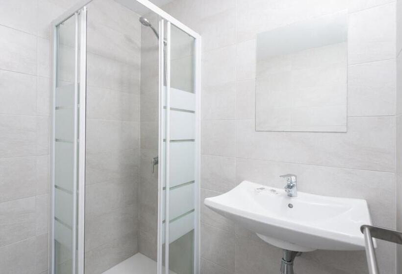 اتاق لوکس, Hostal Vista Alegre