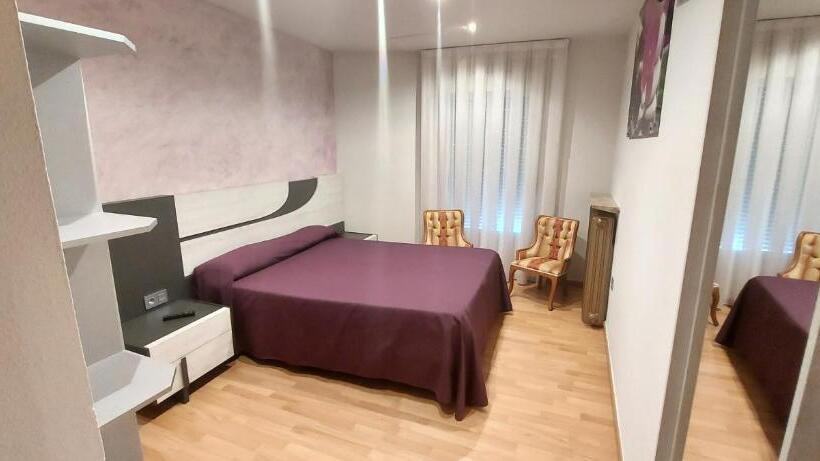 StandaardKamer, Hostal Del Campo