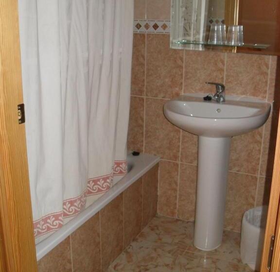 اتاق استاندارد, Hostal La Paz