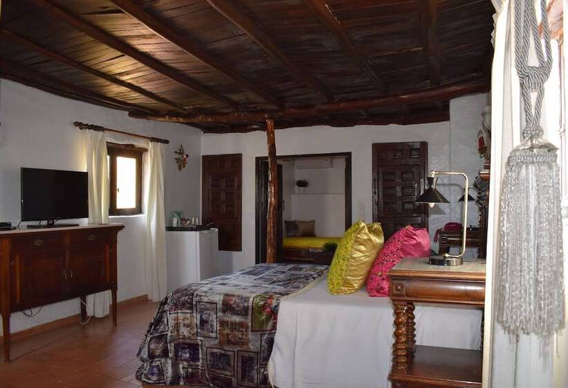 Suite Junior, Pikes Ibiza - Adults Only