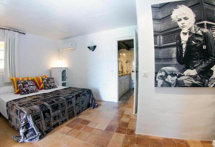 Suite Junior, Pikes Ibiza - Adults Only