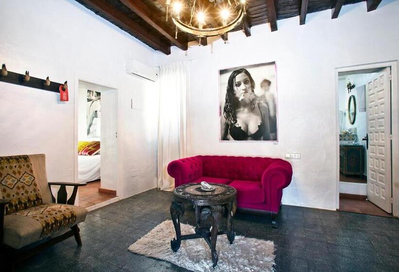Suite Junior, Pikes Ibiza - Adults Only