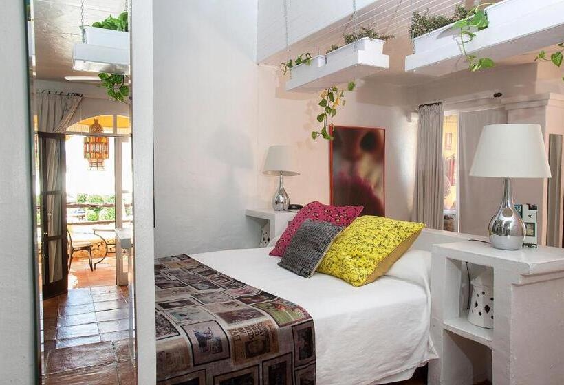 Suite, Pikes Ibiza - Adults Only
