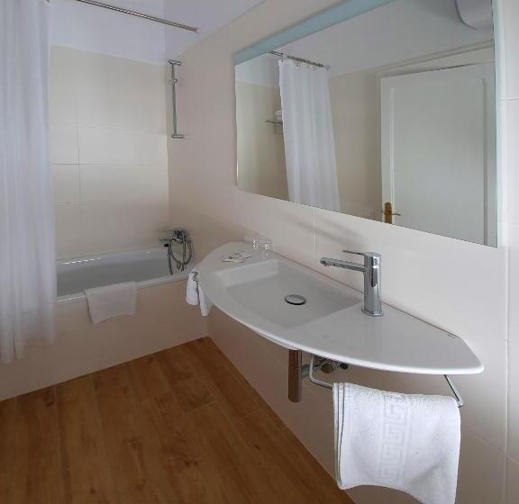 غرفة قياسية, Hostal Canigó