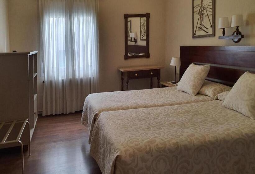 غرفة قياسية, Hostal Canigó