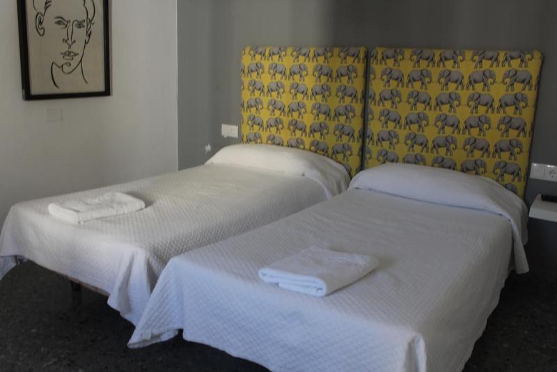 Четырехместный Номер Стандарт, Hostal Paco Marbella
