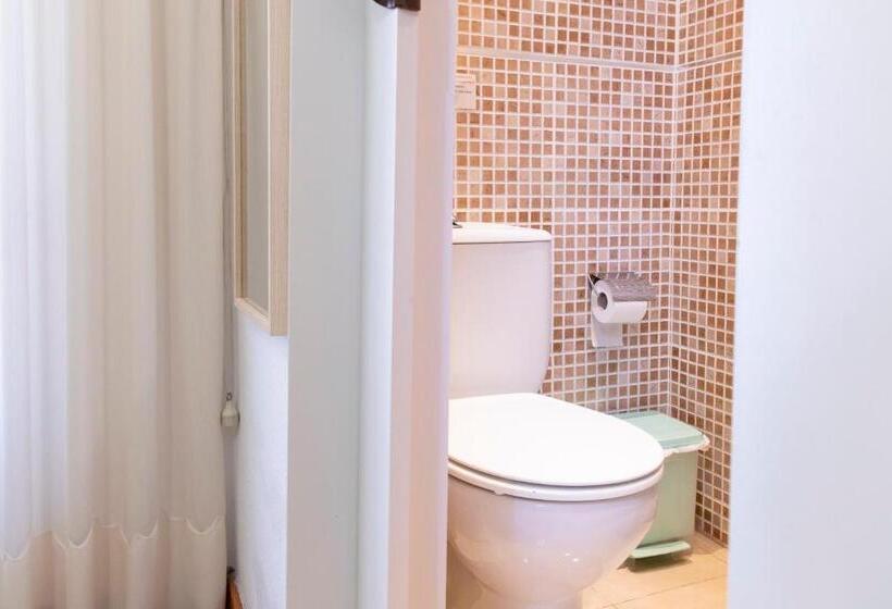 اتاق استاندارد, Hostal Rober