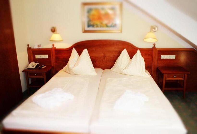 Люкс, Altstadthotel Mosser