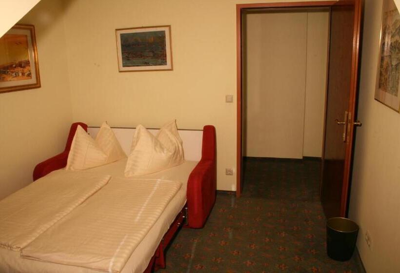 Семейный Номер, Altstadthotel Mosser