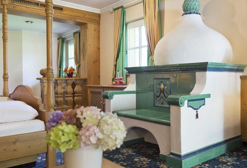 سوییت, Neuhaus Zillertal Resort