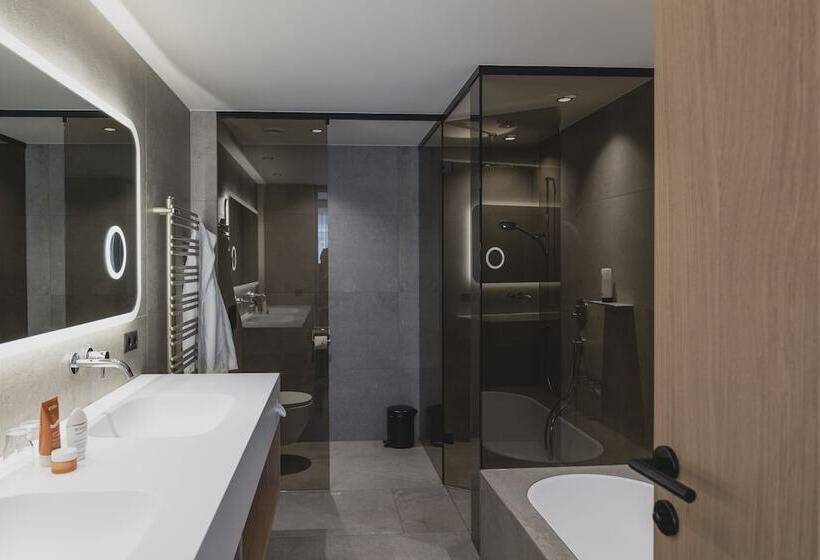 سوییت, Neuhaus Zillertal Resort