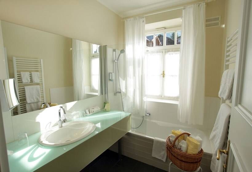 اتاق راحتی, Romantik Hotel Im Weissen Rössl Am Wolfgangsee