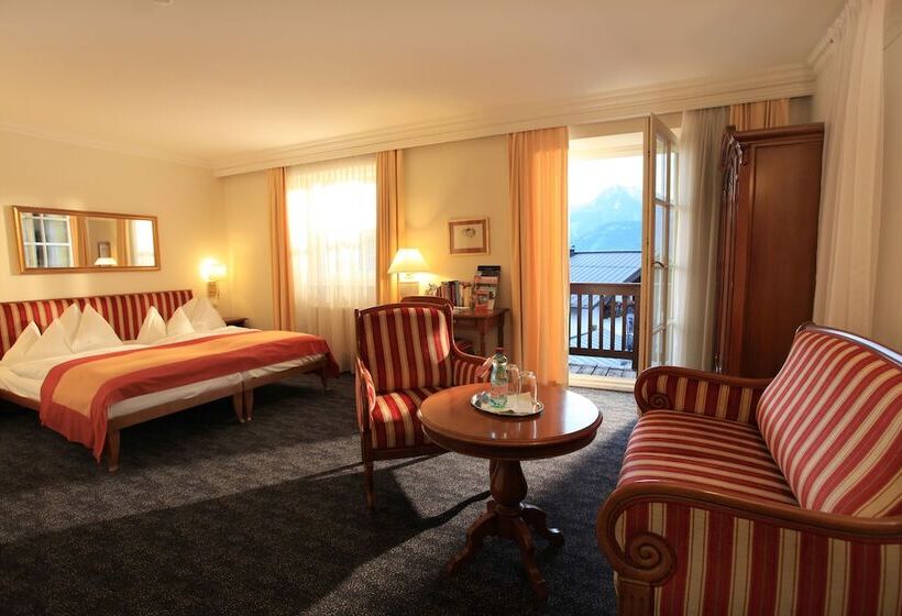 اتاق استاندارد با چشم‌انداز دریاچه, Romantik Hotel Im Weissen Rössl Am Wolfgangsee
