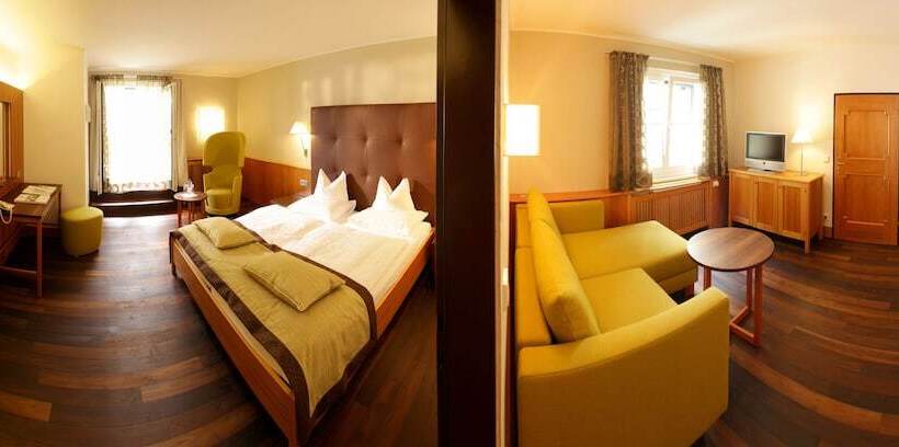 اتاق لوکس با بالکن, Romantik Hotel Im Weissen Rössl Am Wolfgangsee