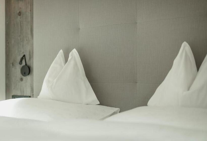 Номер Стандарт, Schwarzer Adler   Sport & Spa