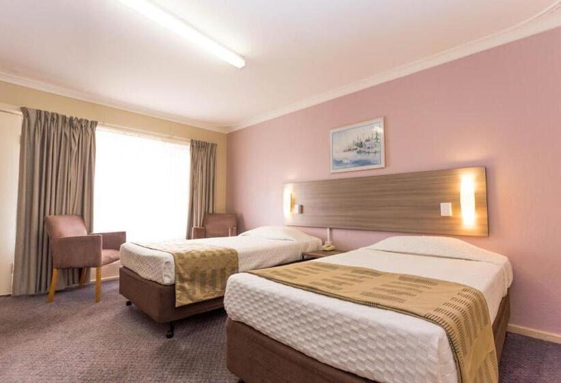 חדר קומפורט, Sleepwell Motel