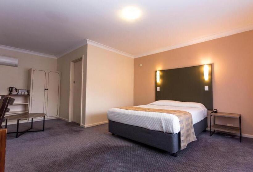 חדר קומפורט, Sleepwell Motel