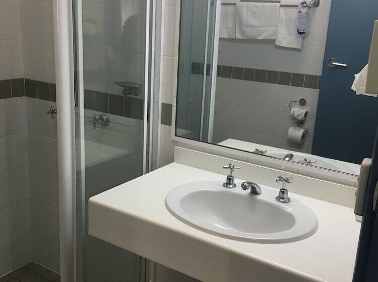 Семейный Номер, Waterview Gosford Motor Inn