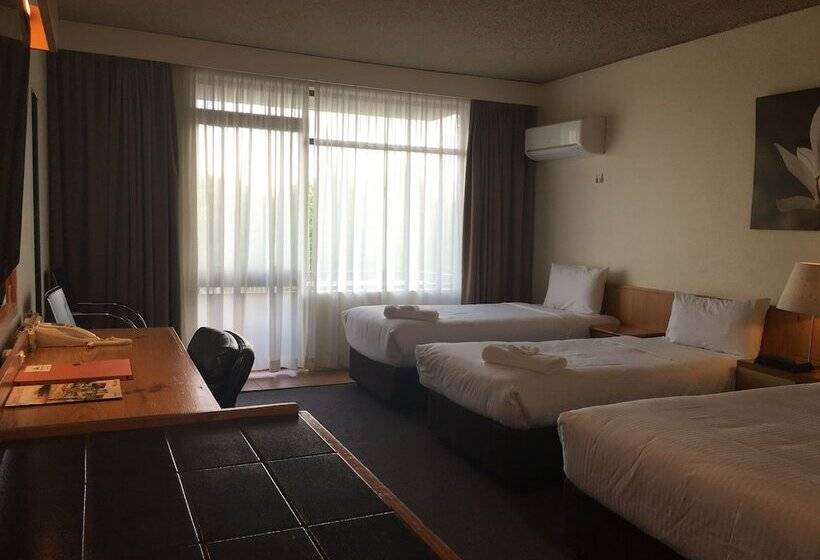 Семейный Номер, Waterview Gosford Motor Inn