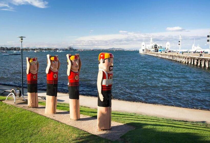 패밀리 룸, Rydges Geelong