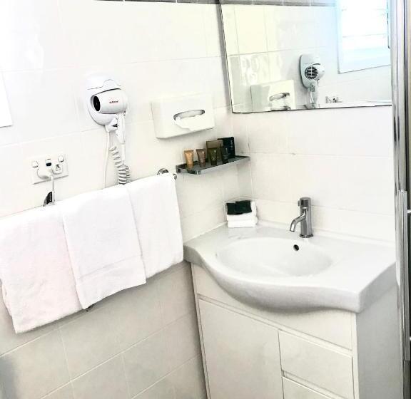스위트, Kiama Motel 617