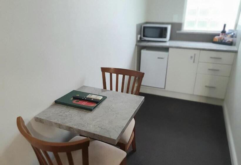 Номер Deluxe, Mcnevins Maryborough Motel