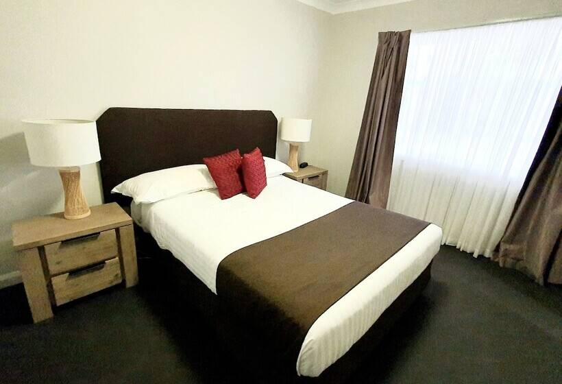 Family Suite, Mcnevins Maryborough Motel