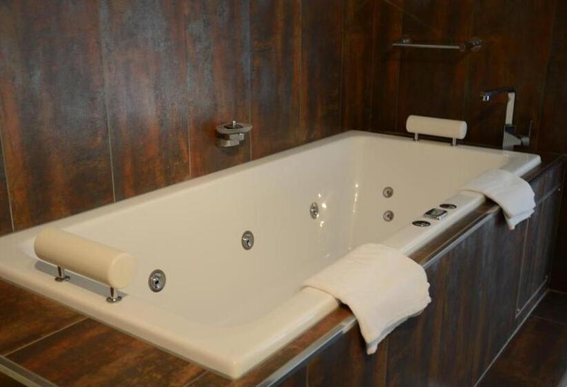 스탠다드 룸 킹사이즈 침대, Siesta Villa