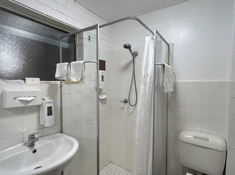 Семейный Номер, Marco Polo Motor Inn  Sydney