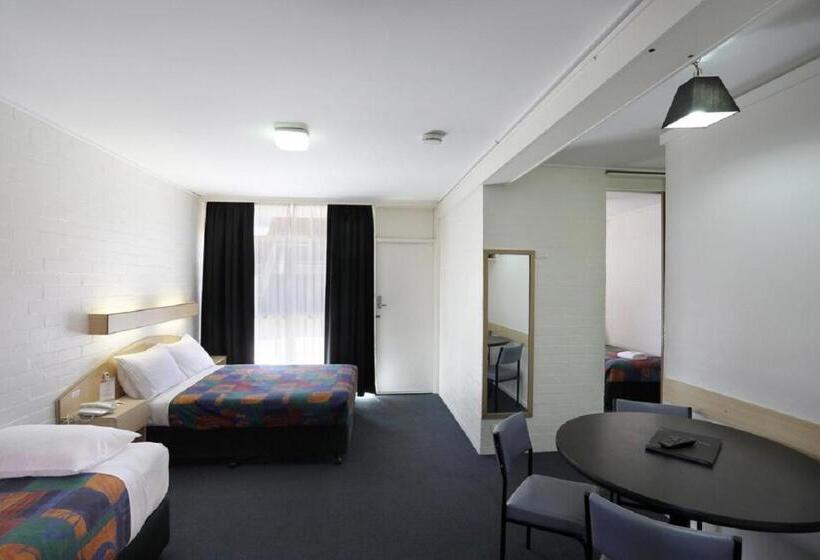 اتاق خانوادگی, Econo Lodge Gateway Tamworth