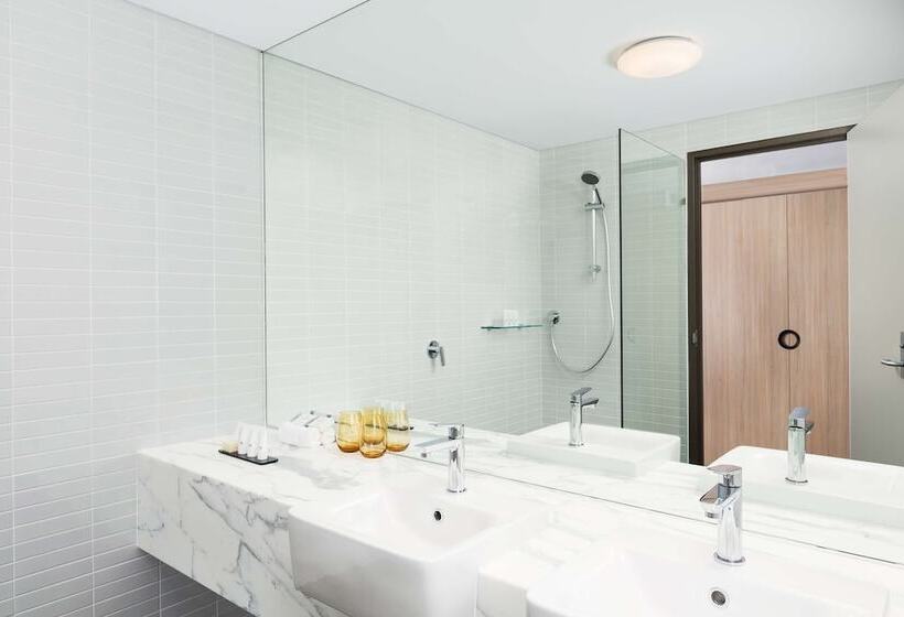 Номер Deluxe, Rydges Parramatta