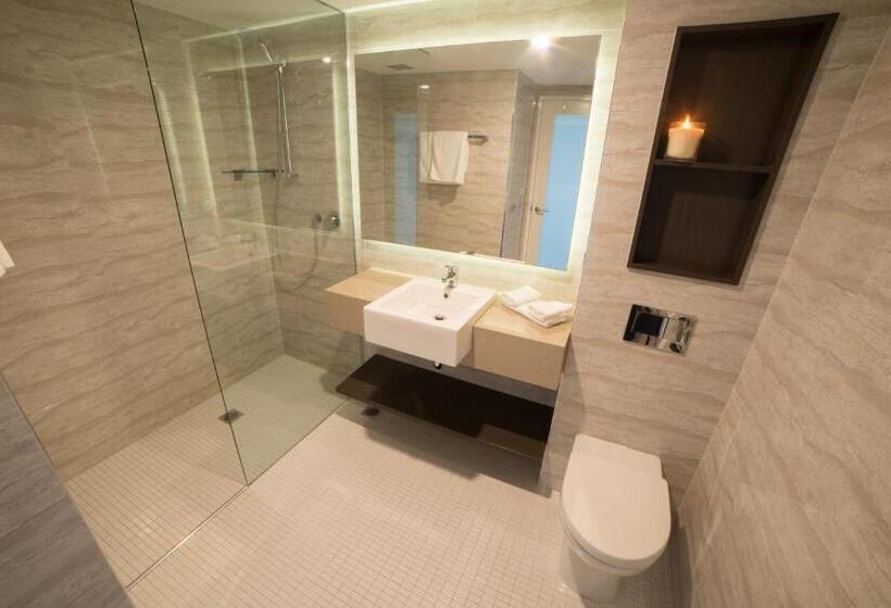 Номер Superior Вид на Море, Novotel Wollongong Northbeach