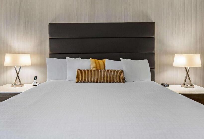 스위트, Best Western Premier Calgary Plaza Hotel & Conference Centre