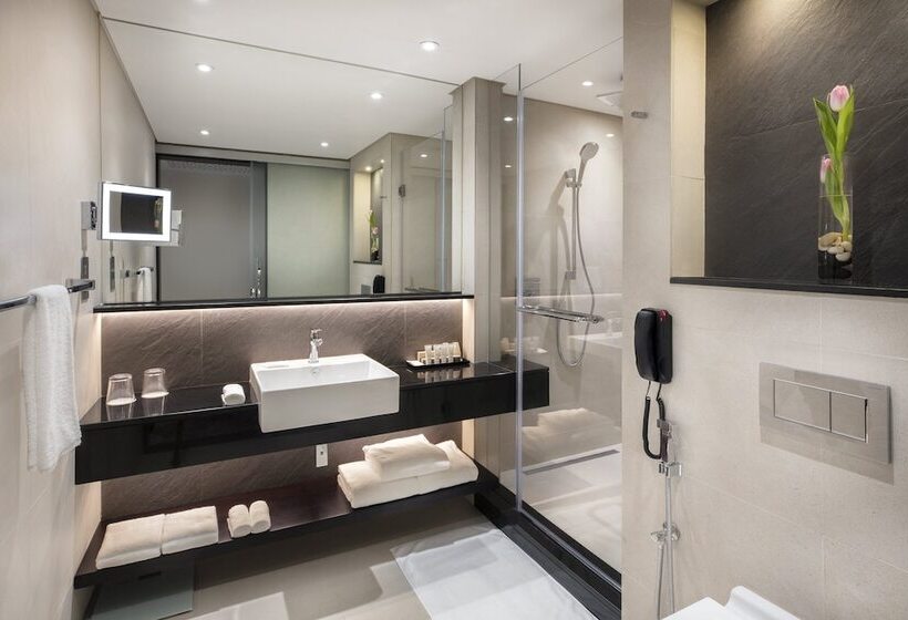 اتاق استاندارد, Crowne Plaza Bahrain, An Ihg