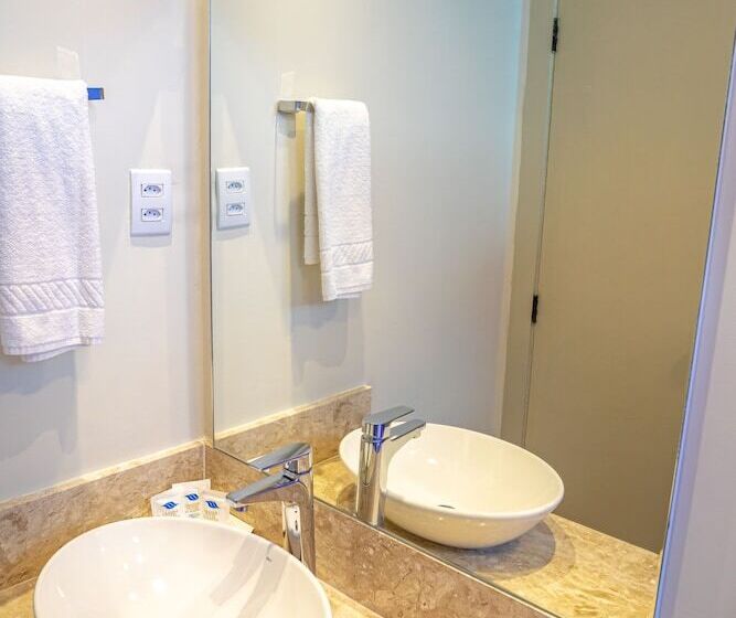 스탠다드 트리플 룸, Grande Hotel Da Barra