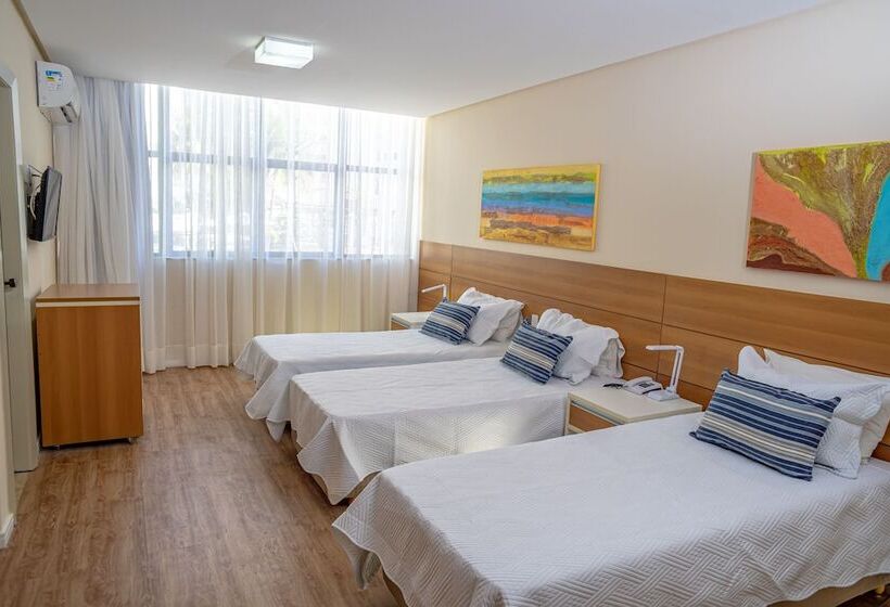 스탠다드 트리플 룸, Grande Hotel Da Barra