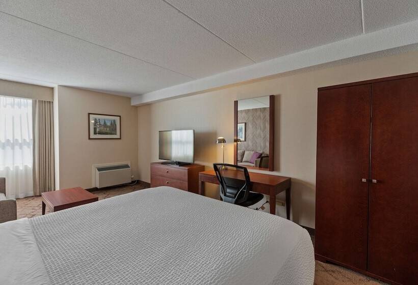 ダブルベッドのベーシックルーム, Best Western Plus Otonabee Inn