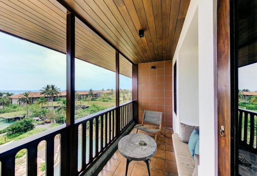 Люкс Повышенной Комфортности, Cinnamon Bentota Beach   Signature Selection